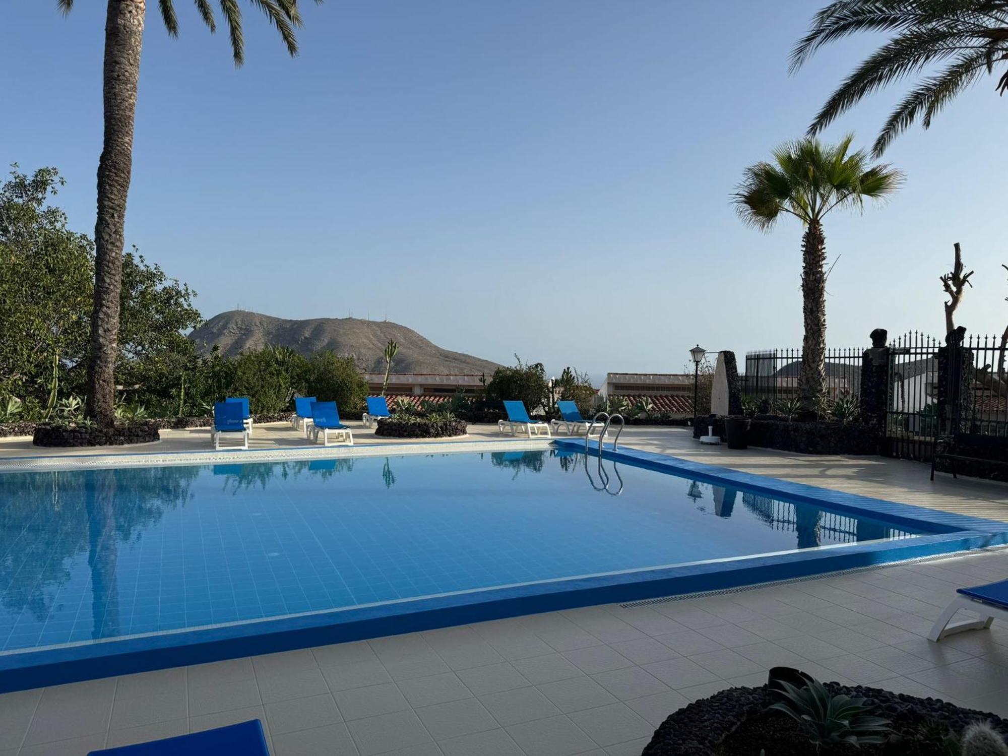 Villa Azure Horizon And Breeze - Panoramic Ocean View And Heated Pool Chayofa Ngoại thất bức ảnh